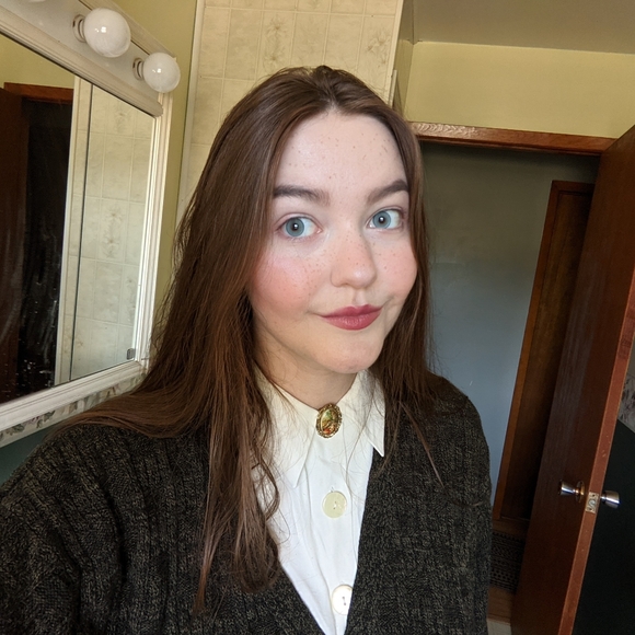 Meet your Posher, Jamie - Picture 1 of 4